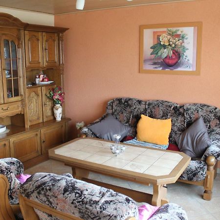 Spacious Apartment In Brusow With Garden Kröpelin Exteriér fotografie